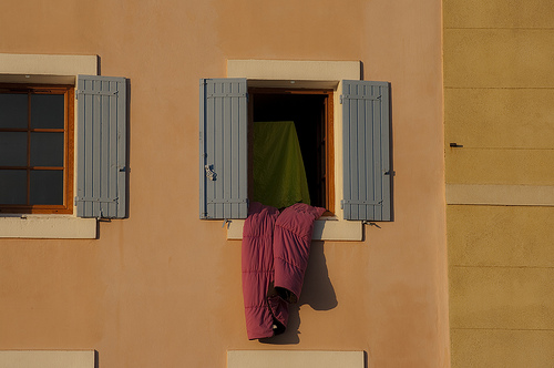 [Martigues] Linge à la fenêtre by FredArt