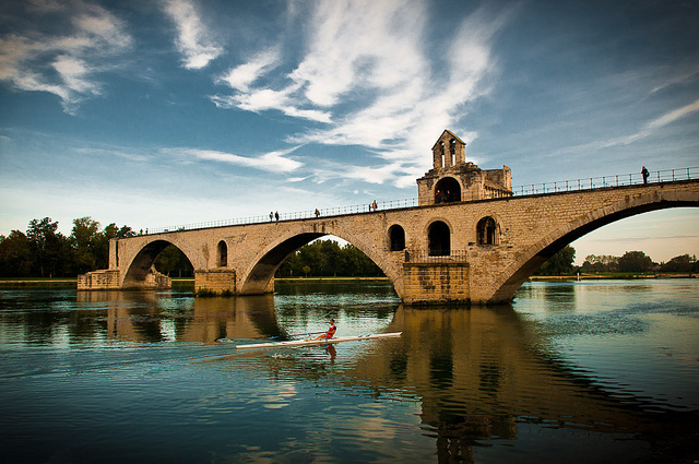 The bridge to nowhere... Pont d'Avignon (Vaucluse - Avignon) par ethervizion