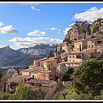 Village La Roque-Alric et les dentelles de Montmirail par Photo-Provence-Passion - La Roque Alric 84190 Vaucluse Provence France