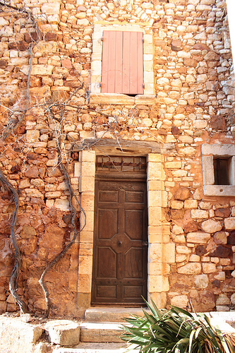 Maison de pierres à Roussillon par gab113