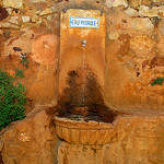 Roussillon : eau potable par Boris Kahl - Roussillon 84220 Vaucluse Provence France